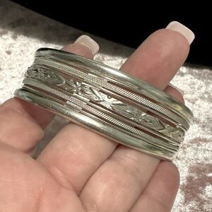 🎉Stylish Vintage Silver Bracelet for Everyday Wear